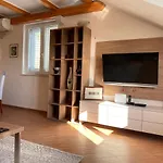 Nautical Sunset Apartment - Free Parking